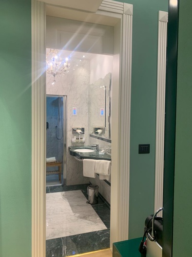 Luxury apartments battibecco art hotel commercianti bolonia Luxury apartments battibecco art hotel commercianti bolonia