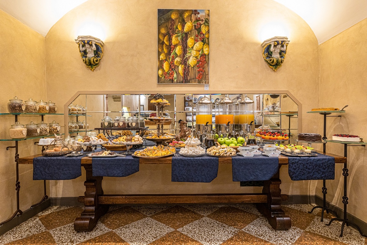   Art Hotel Commercianti Bolonia