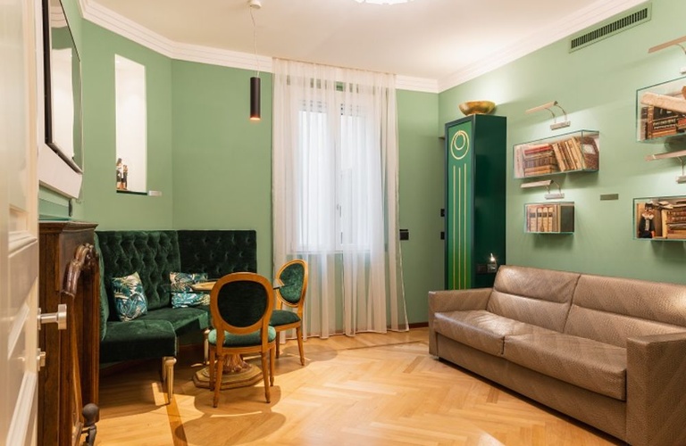 Luxury apartments battibecco  Art Hotel Commercianti Bolonia