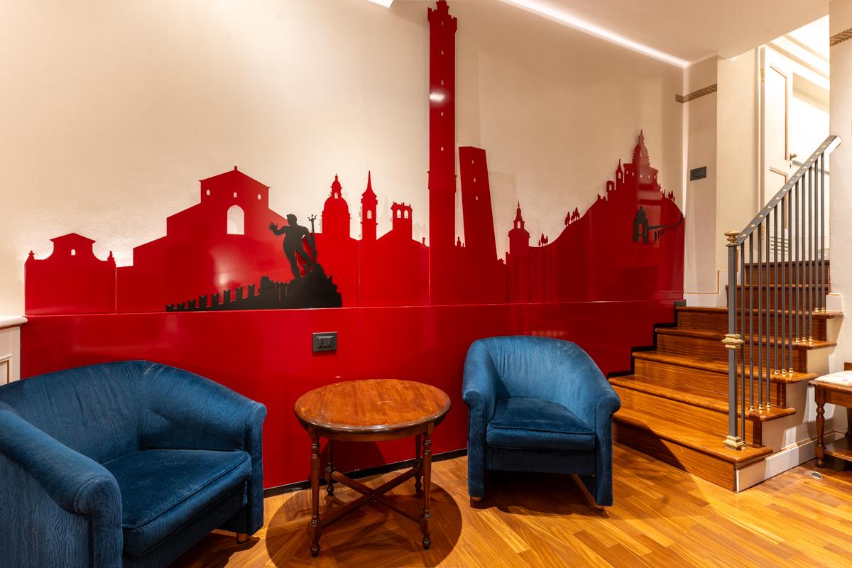 BOLOGNA AND ITS LITTLE SECRETS Art Hotel Commercianti Bolonia BOLOGNA AND ITS LITTLE SECRETS Art Hotel Commercianti Bolonia