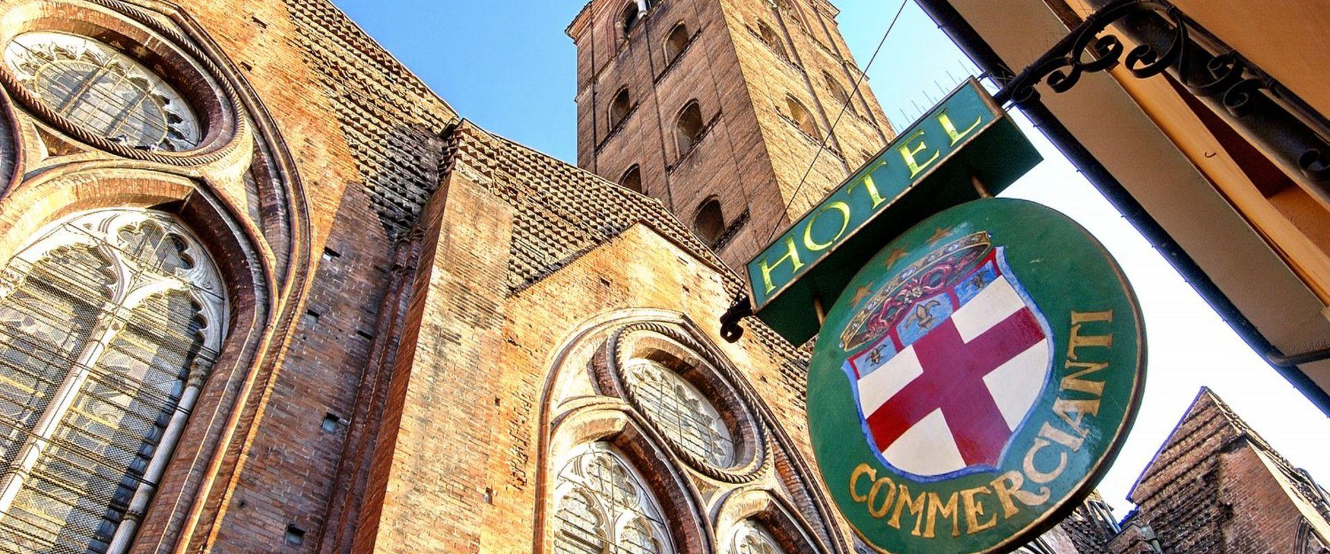 BOLOGNA – THE CAPITAL OF ITALIAN CUISINE Art Hotel Commercianti Bolonia BOLOGNA – THE CAPITAL OF ITALIAN CUISINE Art Hotel Commercianti Bolonia